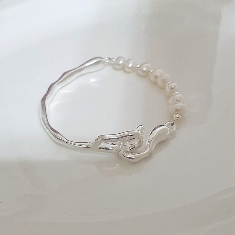 Women's Light Luxury Pearl Simple And Stylish Personality Bracelets