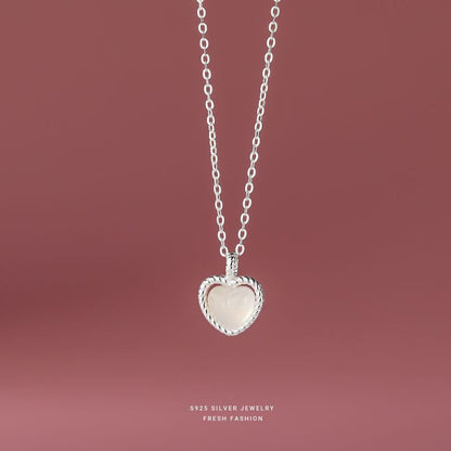 White Agate Special Interest Light Luxury Clavicle Necklaces