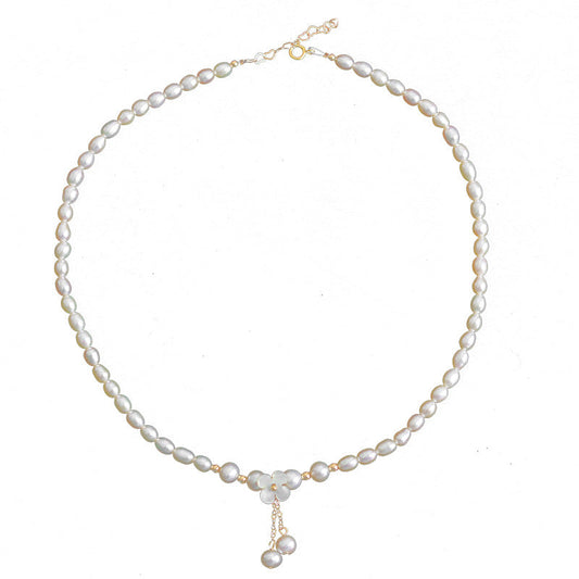Women's Natural Freshwater Pearl Clavicle Chain Design High-grade Light Luxury Necklaces