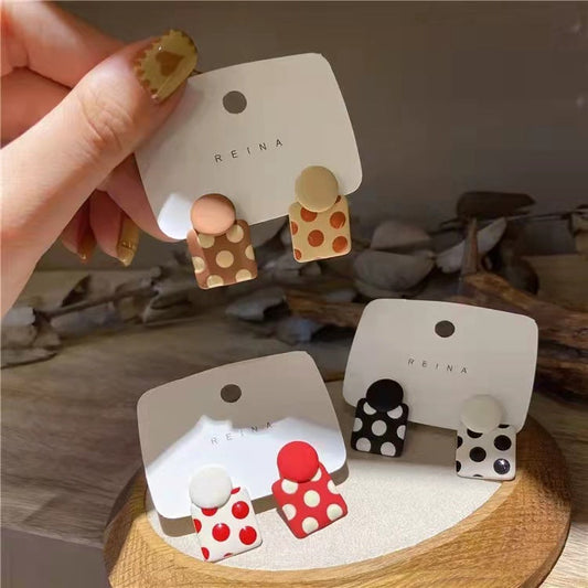 Women's Polka Dot Female Temperament High Sense Earrings