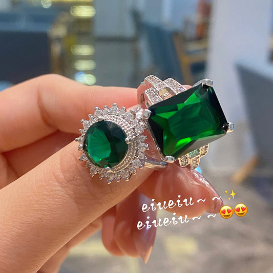 Women's Luxury Style Shiny Diamond High Sense Design Flower Rings