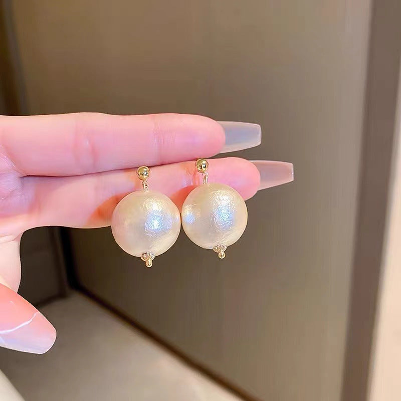 Women's Style Vintage Cotton Pearl Fashion High Earrings