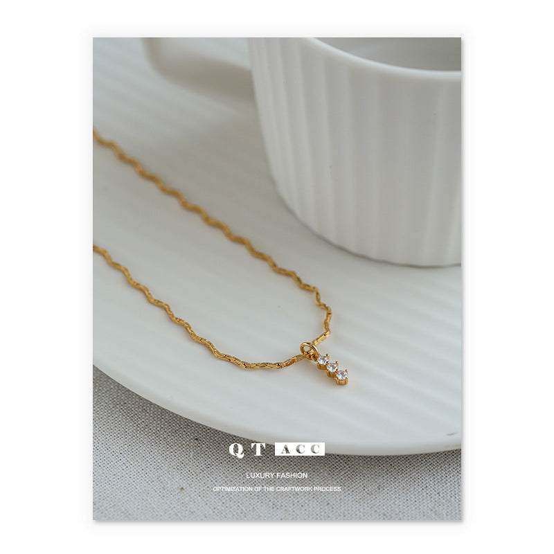 Brass Gold-plated Niche Minimalist Fashion Versatile Commuter Necklaces