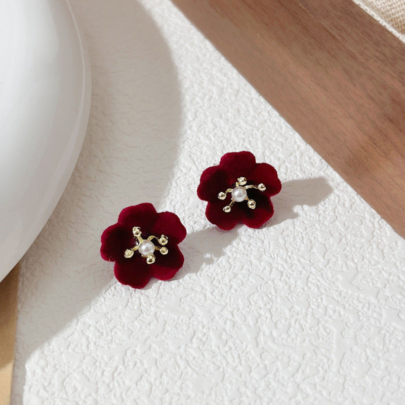 Women's Needle Elegant Flower Design High-grade Wine Earrings