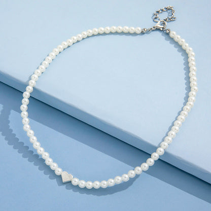 Simple And Short Pearl Heart Fashion Necklaces