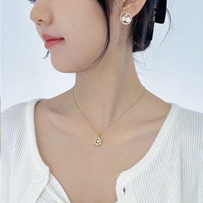 Women's Korean Style Simple And Light Luxury Niche Necklaces