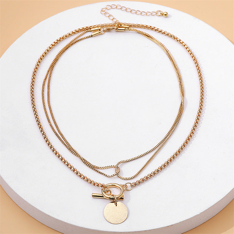 Women's Simple Buckle Pendant For Design Sweater Necklaces