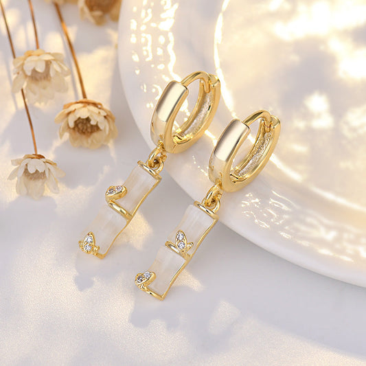 Sier Heart-shaped Ear Clip Female Fresh Refined Rhinestone Earrings