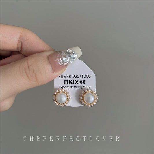 High Sense Freshwater Pearl Ear Frosty Earrings