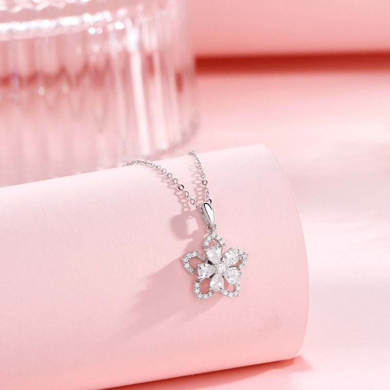 Women's Peach Blossom Light Luxury Minority High-grade Necklaces