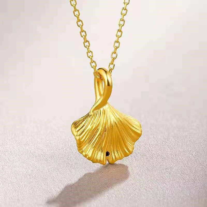 Pendant Clavicle Chain Gold Advanced Titanium Necklaces