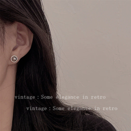 Style Micro Inlaid Zircon Pearl Niche Retro Simple Earrings