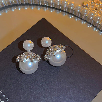 Women's French Retro One Style For Pearl Earrings