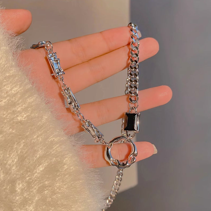 Women's & Men's Niche High-grade Sweet Cool Hot Trendy Necklaces