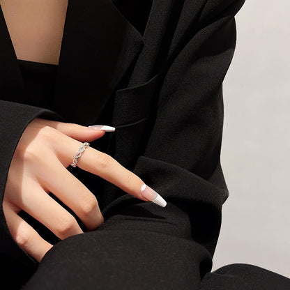 Twisted Opening Adjustable Advanced Design Sense Rings