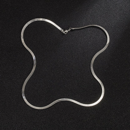 Women's & Men's & Temperament And Short Clavicle Blade Chain Necklaces