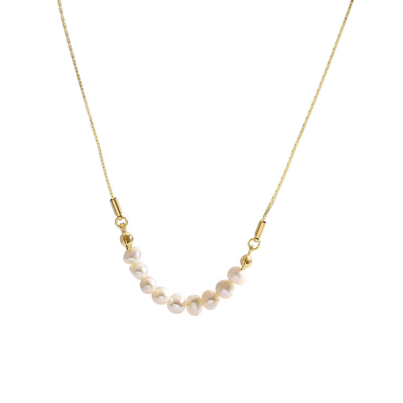 Women's Natural Freshwater Pearl Design High-grade Clavicle Necklaces