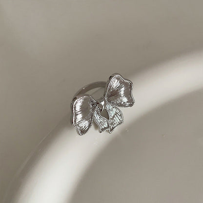 Women's Bow Design Sense Niche Retro Personality Rings