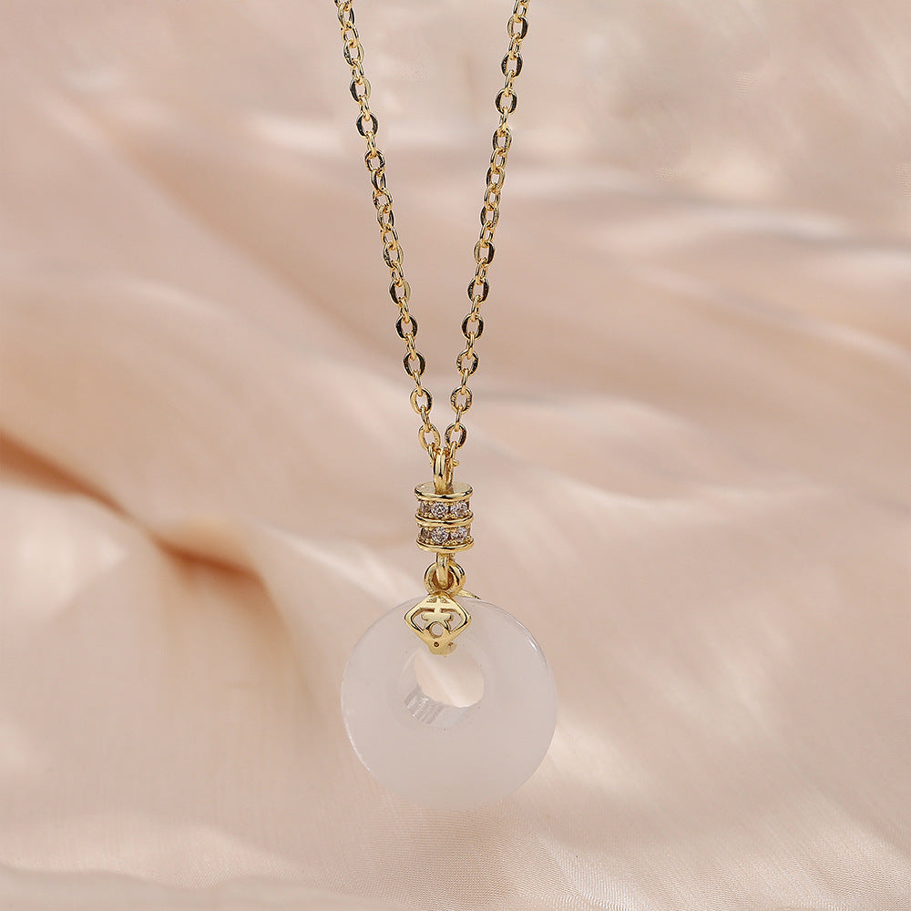 Vintage White Chalcedony Pendant National Fashion Ethnic Style Necklaces