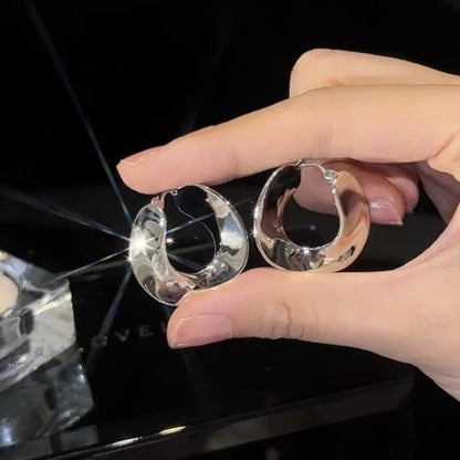 Glossy Round Ear Clip Temperament Cold Earrings