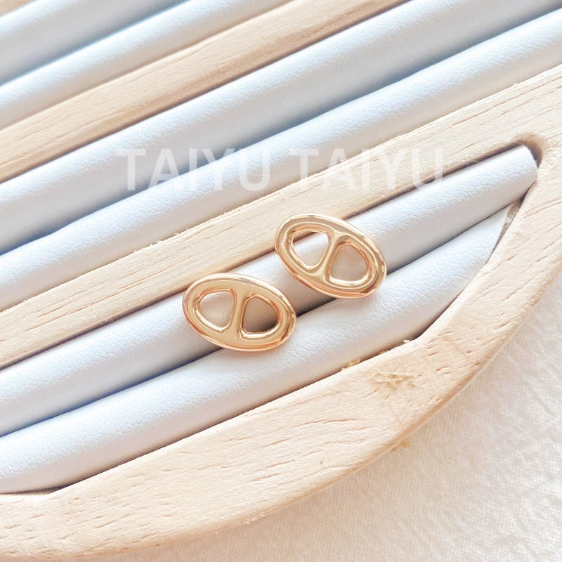 Sterling Sier Needle Pig Nose Small Ear Earrings