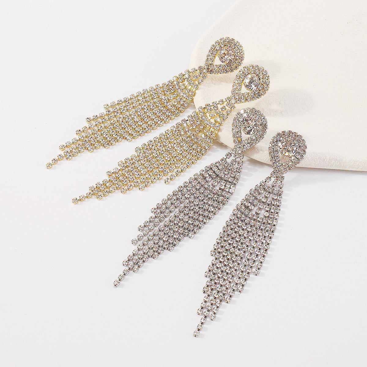 High-key Dignified Tassel Rhinestone Drop-shaped Diamond Earrings