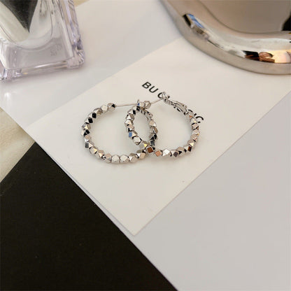 Simple Geometric Diamond Broken Sliver Beads Earrings