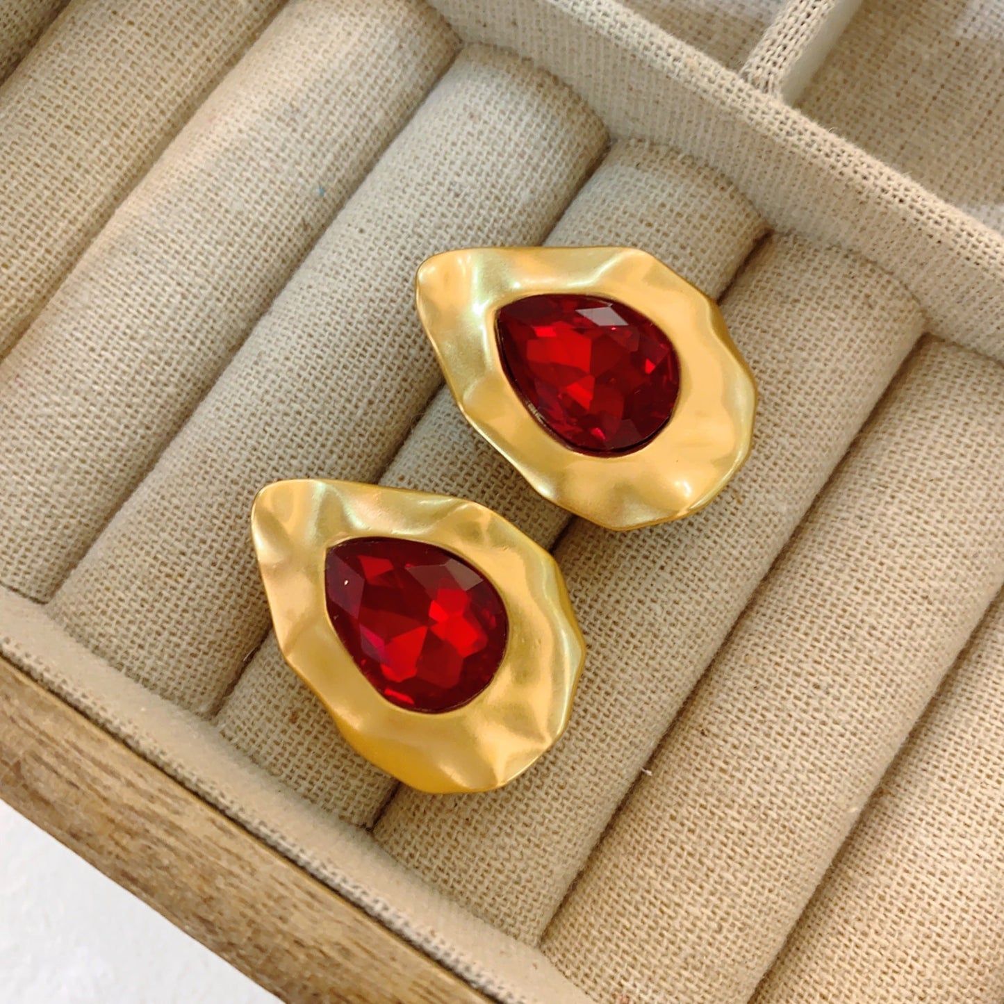Distressed Matte Gold Red Gem Drop Earrings