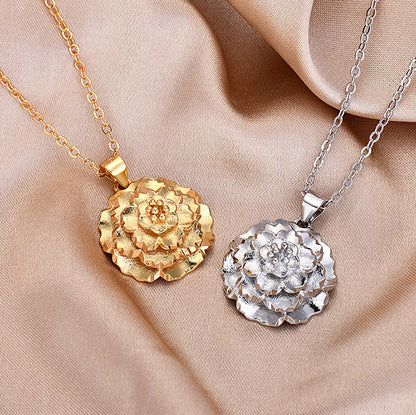 Women's Charming For Little Daisy Sweet Camellia Necklaces