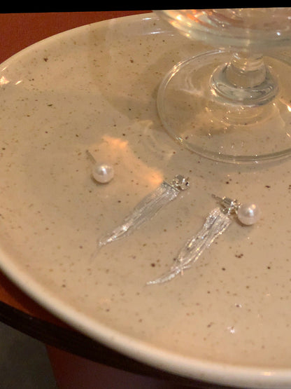 Women's Pearl Tassel Temperamental Minority Design High-grade Earrings