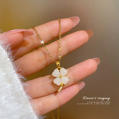 Four-leaf Flower Female Niche Design Simple Necklaces