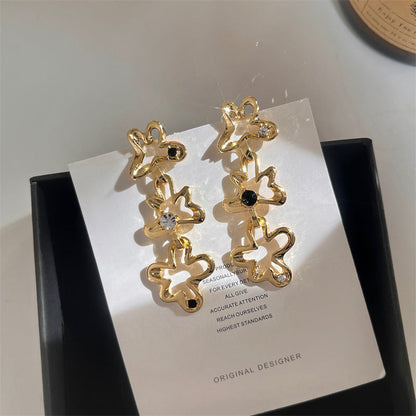 Women's Luxury Retro Zircon Gold Flower Fashionable Rings