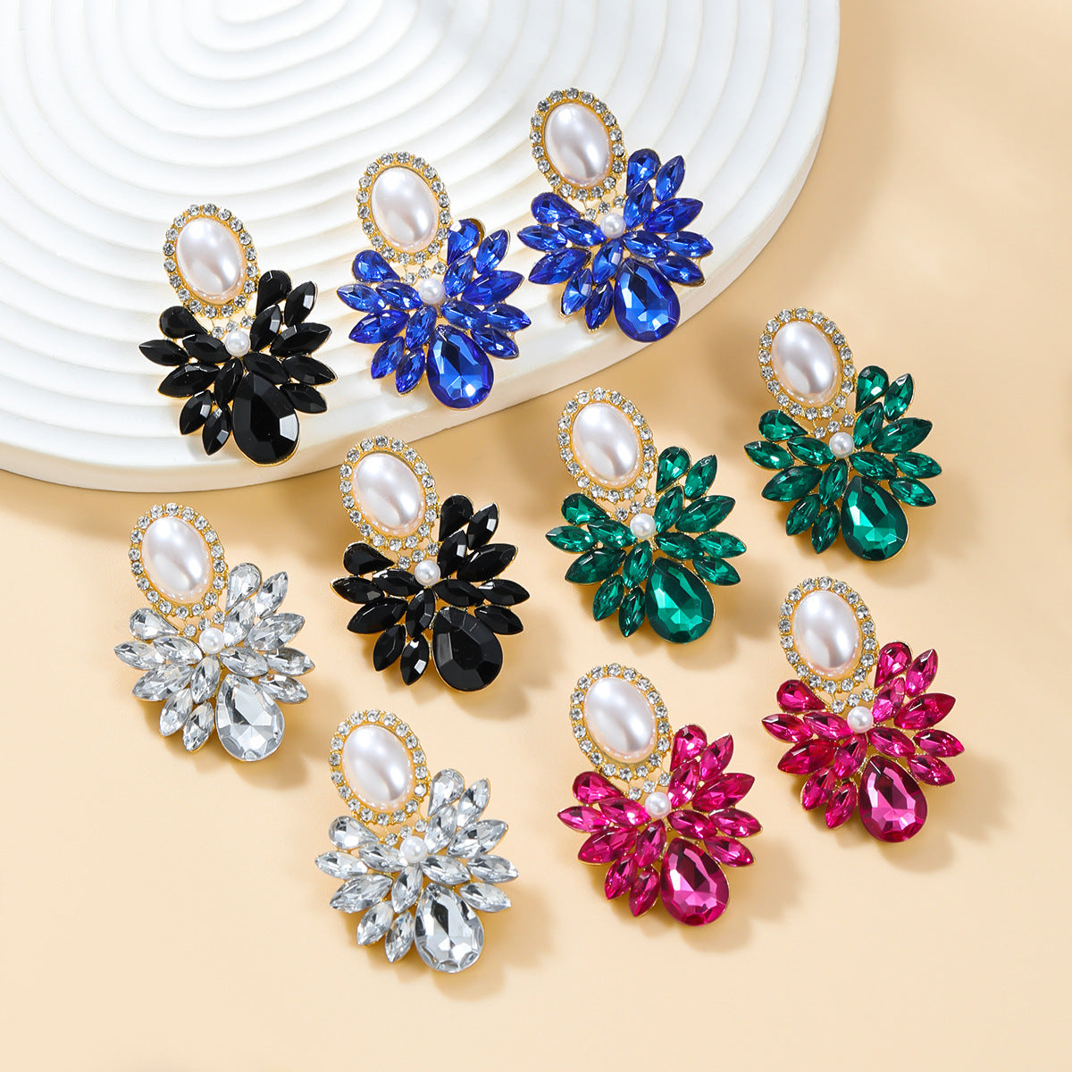 Female Alloy Diamond Inlaid Pearl Elegant Earrings