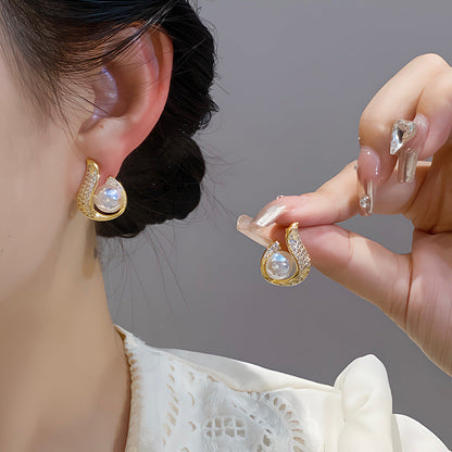 Women's Affordable Luxury Style Full Diamond Water Drop Earrings