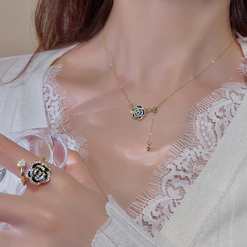 Female Clavicle Chain Special Interest Light Necklaces