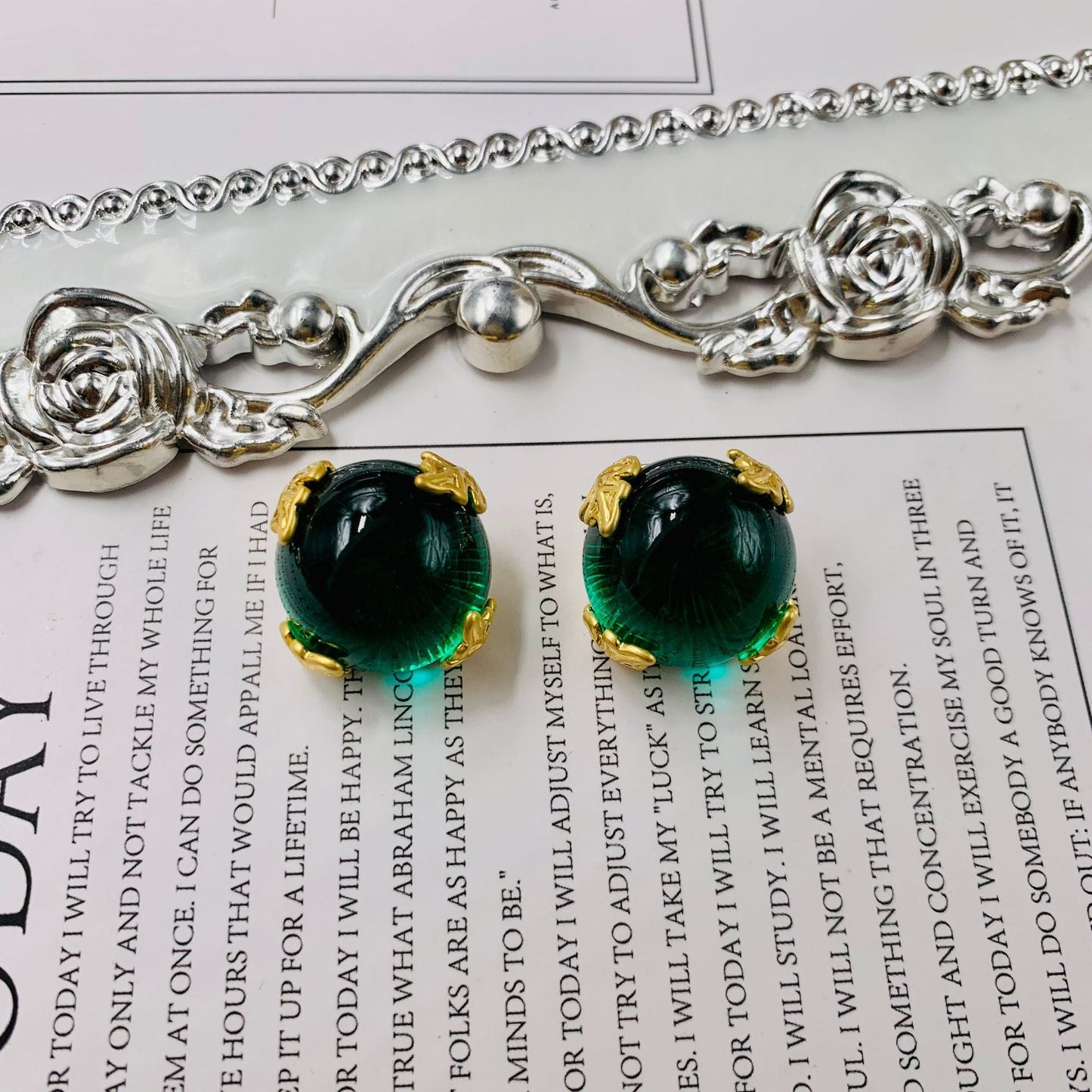 Western Court Three-dimensional Inlaid Pure Copper Plating Real Bracelets