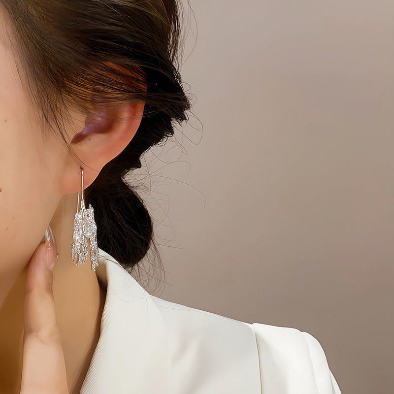 Retro High Sense Irregular Leaf-shaped Female Earrings