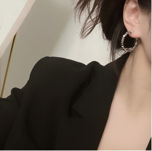 Simple Geometric Diamond Broken Sliver Beads Earrings