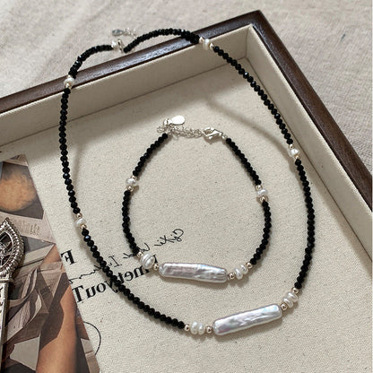 Women's Pearl Black Crystal Design Sense Niche Retro Personality And Necklaces