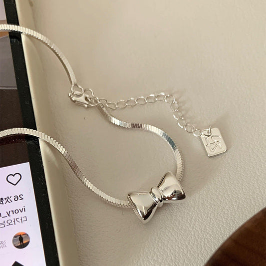 Women's Metal Design Sense Niche Retro Personality Necklaces