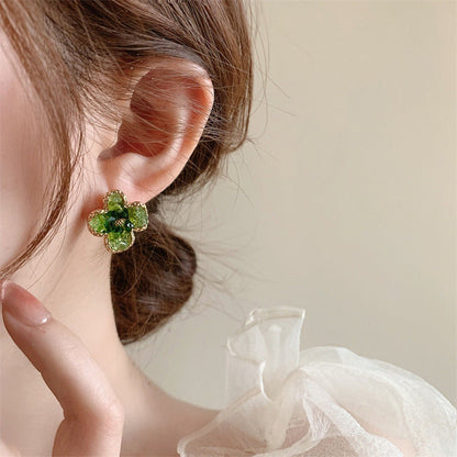 Crystal Flowers Female Niche Retro Personality Earrings