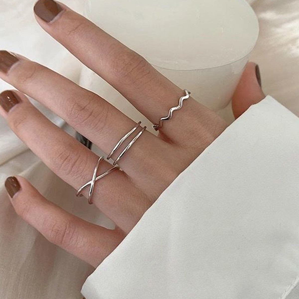 Korean Style Simple Niche Bag Parallel Wave Rings