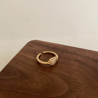 Heart Female French Retro Minority Design Sense Rings