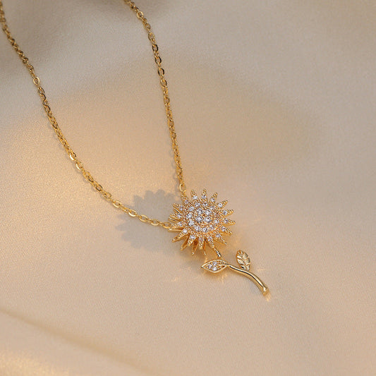 Zircon Flower Special Interest Light Luxury Necklaces