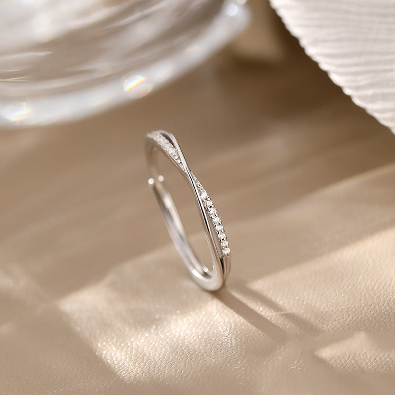 Simple Cross Graceful And Fashionable Exquisite Gang Drill Index Rings