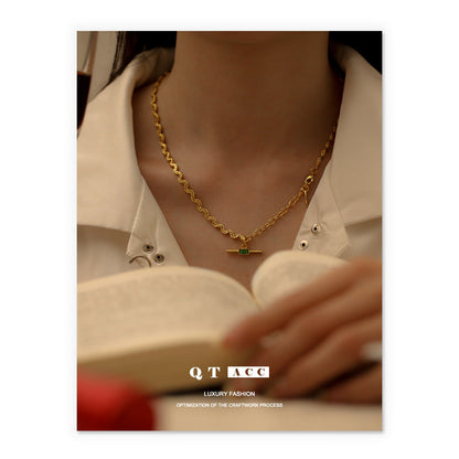 Women's Style Curved Chain Design Emerald Zircon Necklaces