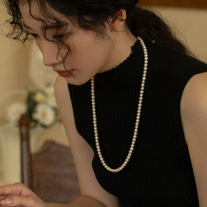Women's Strong Light Natural Freshwater Pearl High Sense Sweater Chain Necklaces