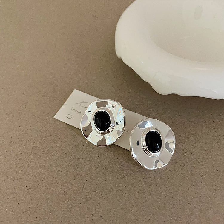 Design Black Natural Stone Pearl Metal Female Niche Retro Earrings