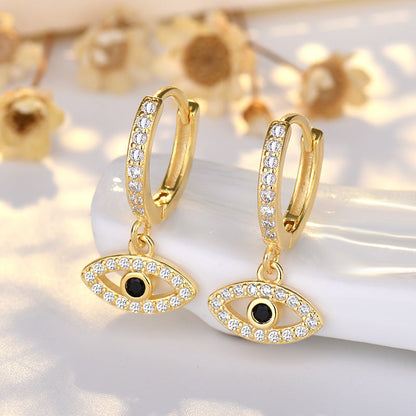 Sier Heart-shaped Ear Clip Female Fresh Refined Rhinestone Earrings