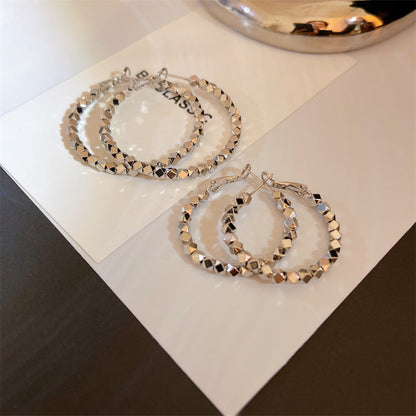 Simple Geometric Diamond Broken Sliver Beads Earrings